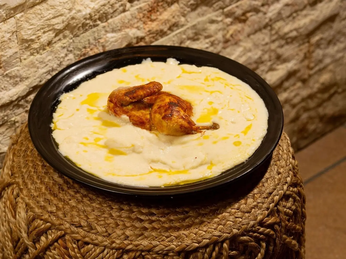 سليق عقدة نص