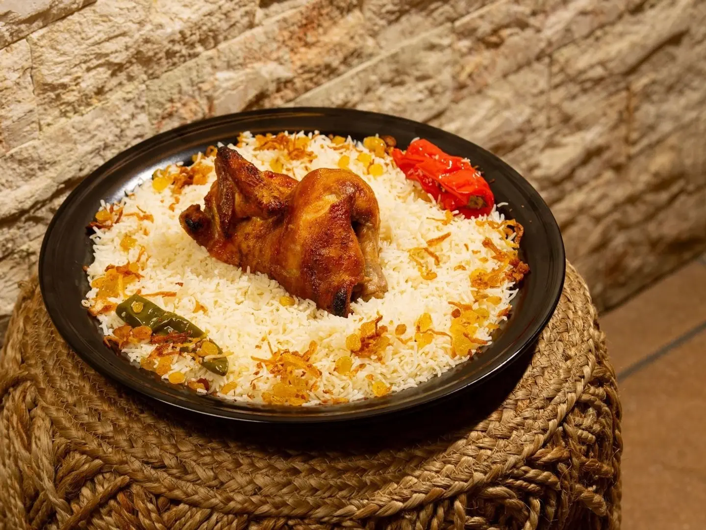 نص شواية عقدة