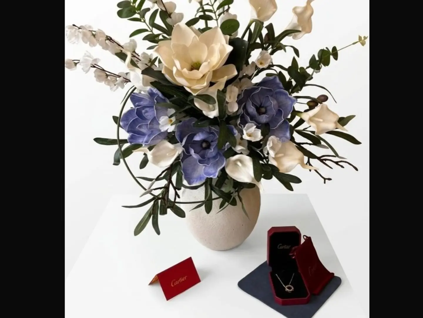 Mixed Elegance Ceramic Vase