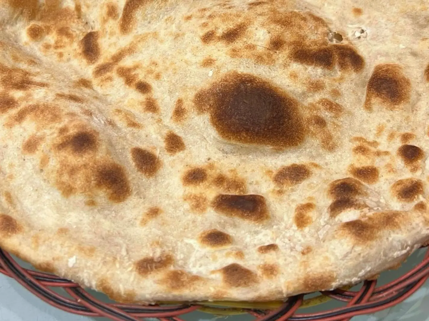 خبز شباتي ابيض