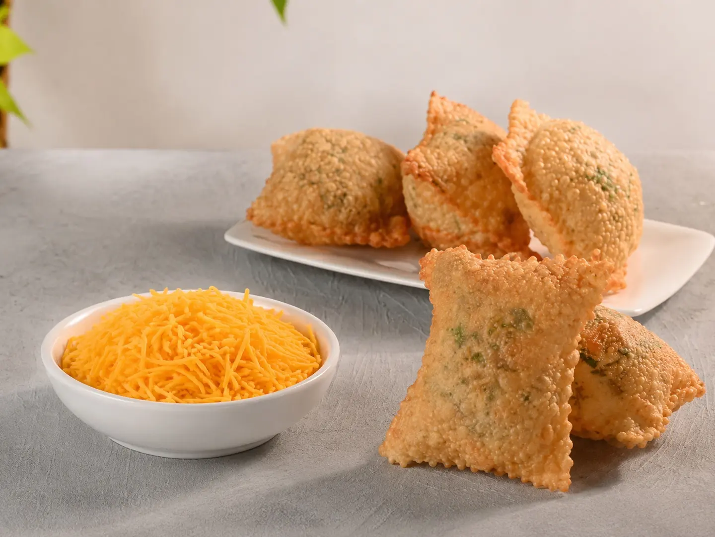 Cheddar Cheese Puff - 10 Pieces