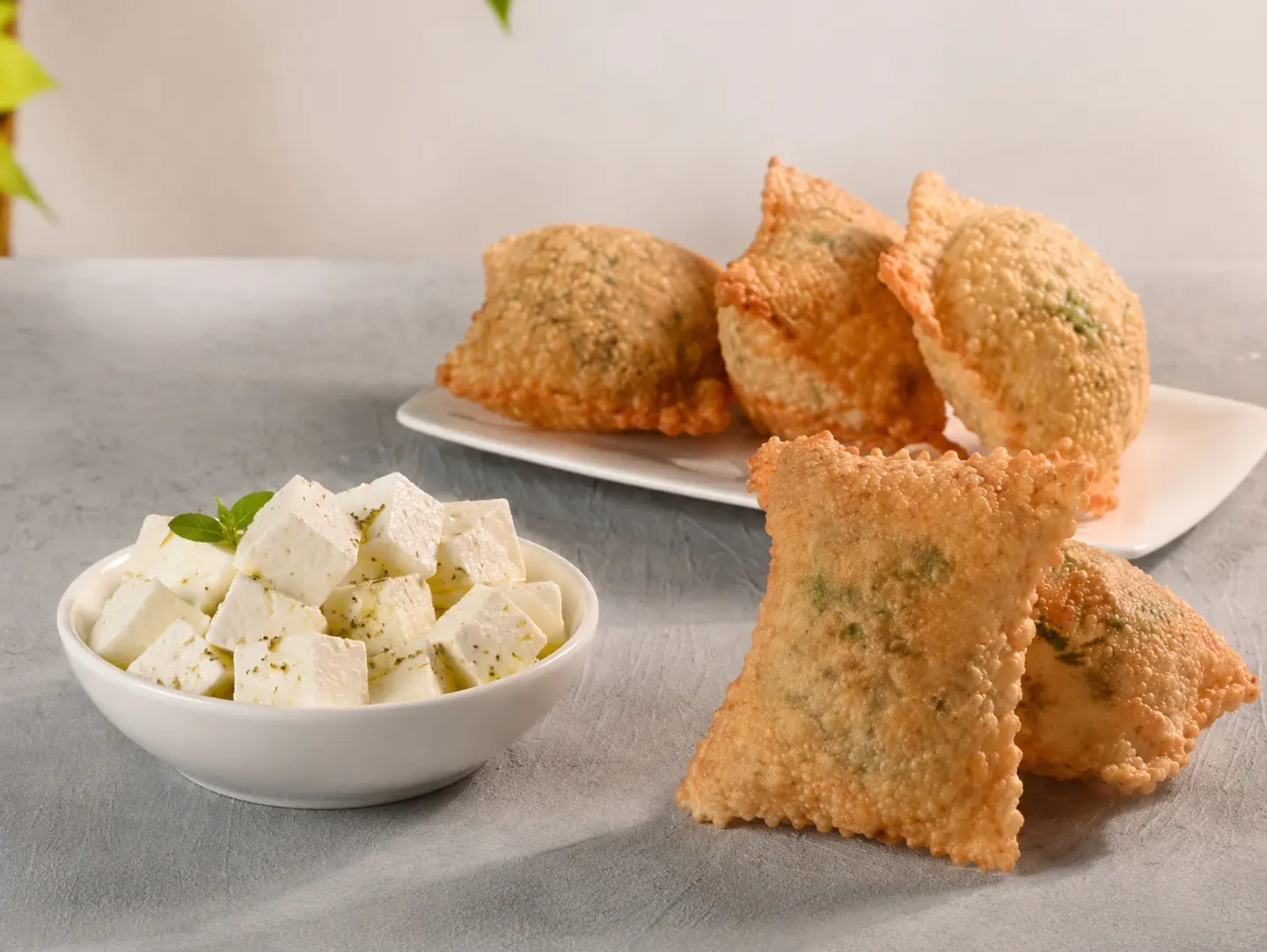 White Cheese Puff - 10 Pieces