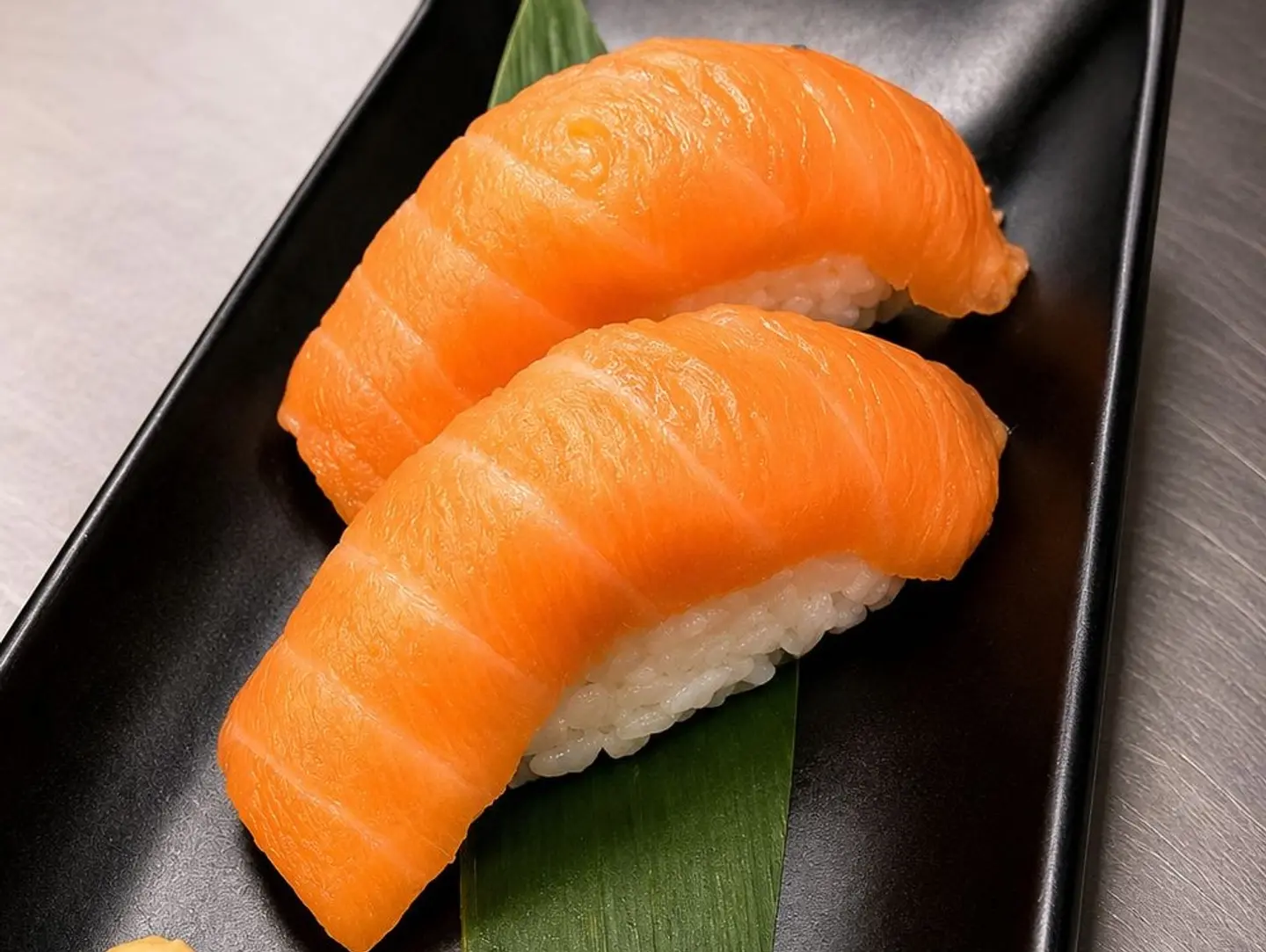 Moshi Salmon Nigiri