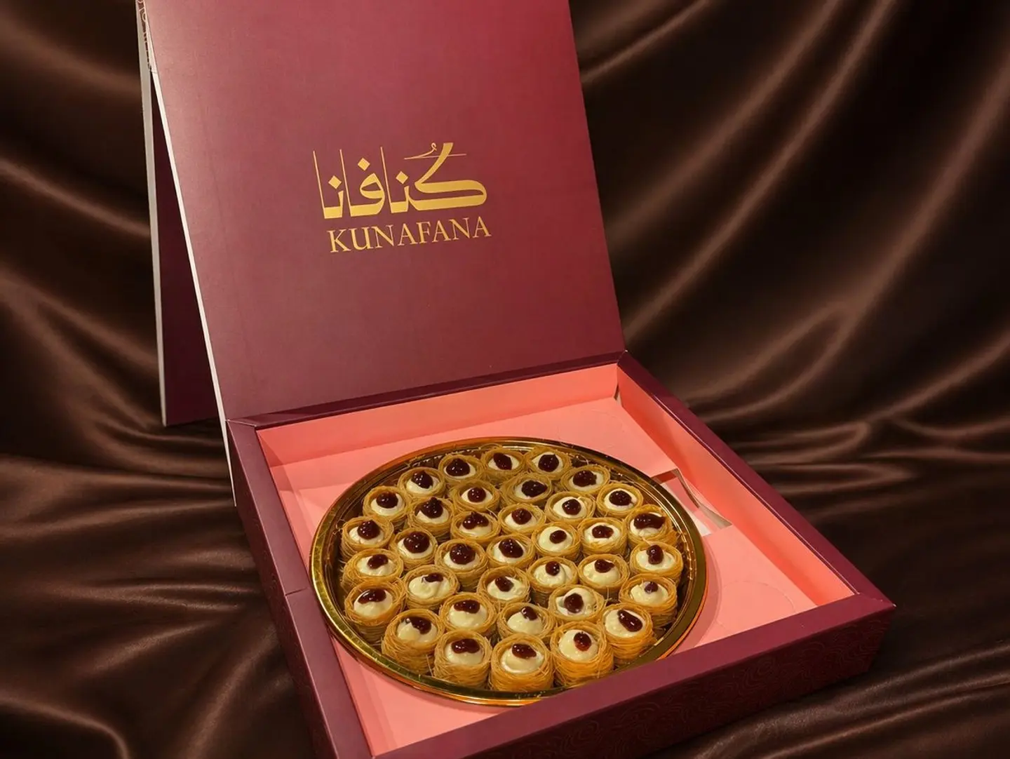 تشيز كيك بالكنافه والبلوبيري