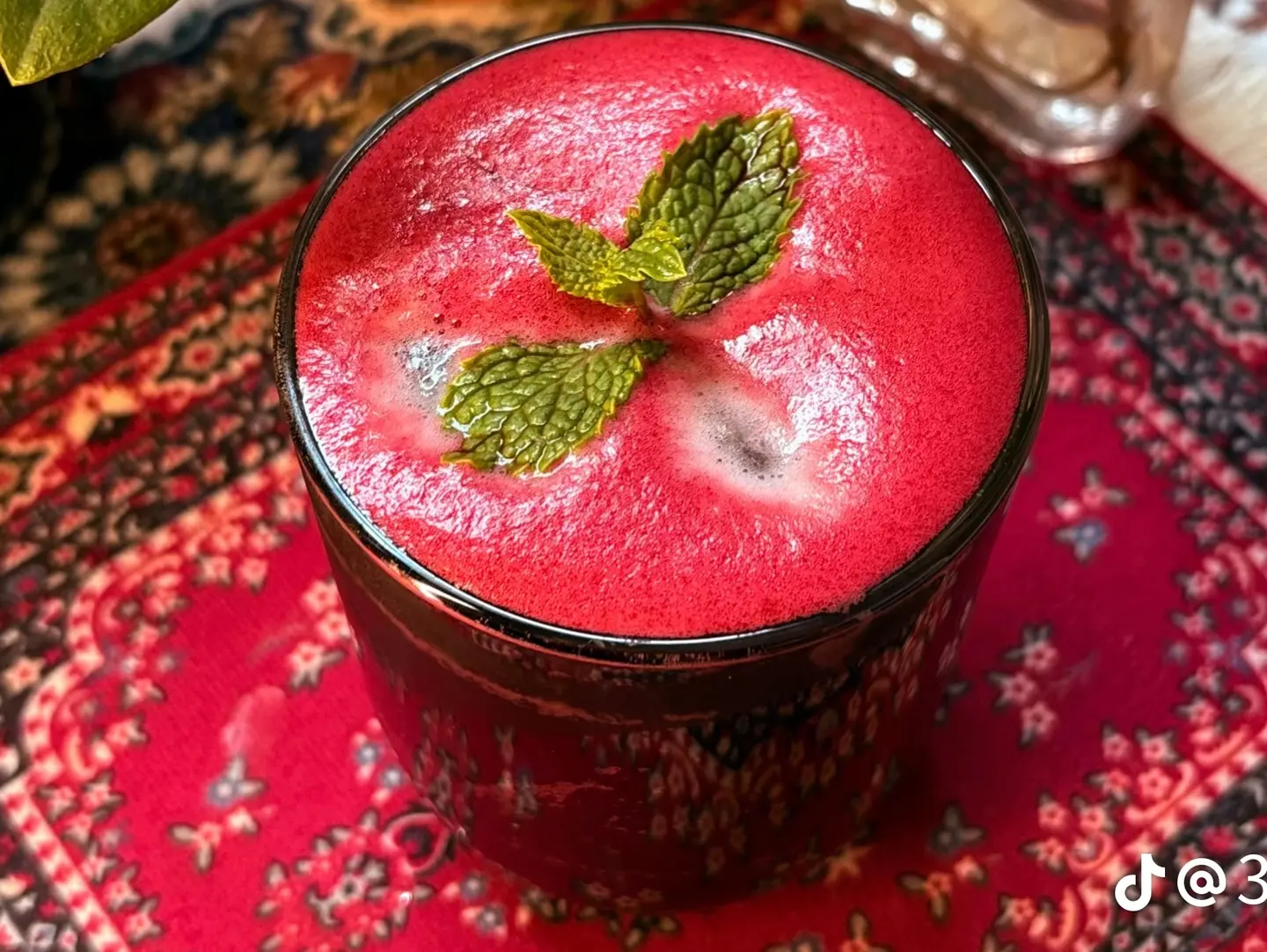 Strawberry Smoothie - Big