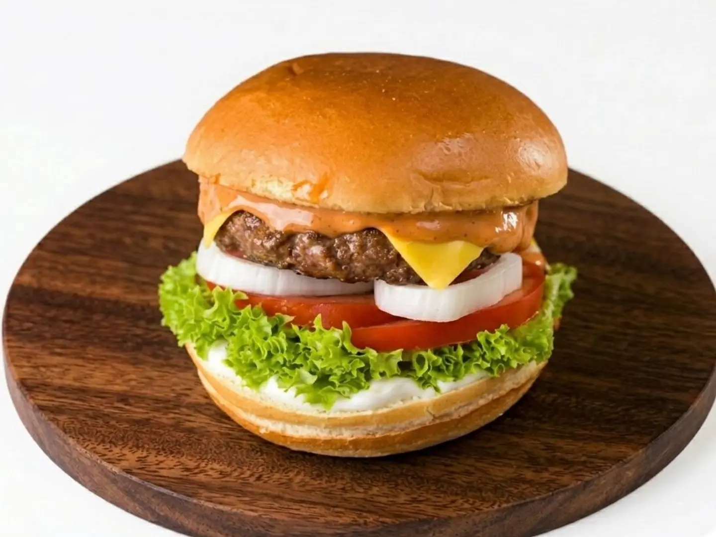 برجر لحم بقري مشوي