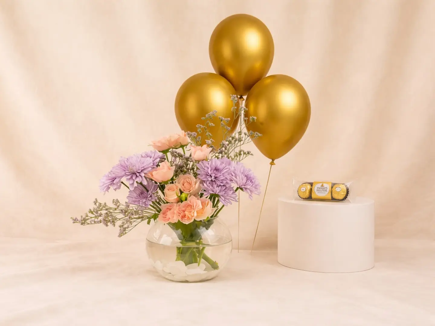 Garden Grace Flower Vase With Baloon And Ferrero Rocher Chocolate