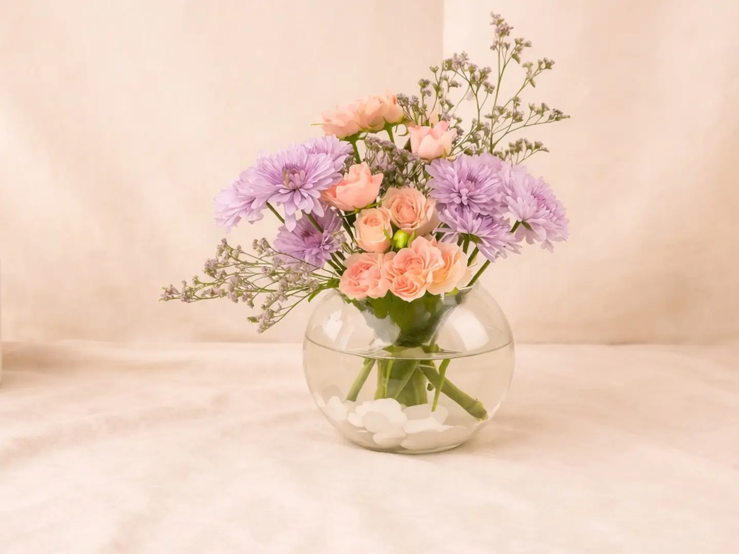 Garden Grace Beautiful Flower Vase