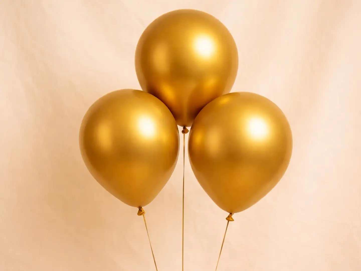 Golden Hylium Baloon Three
