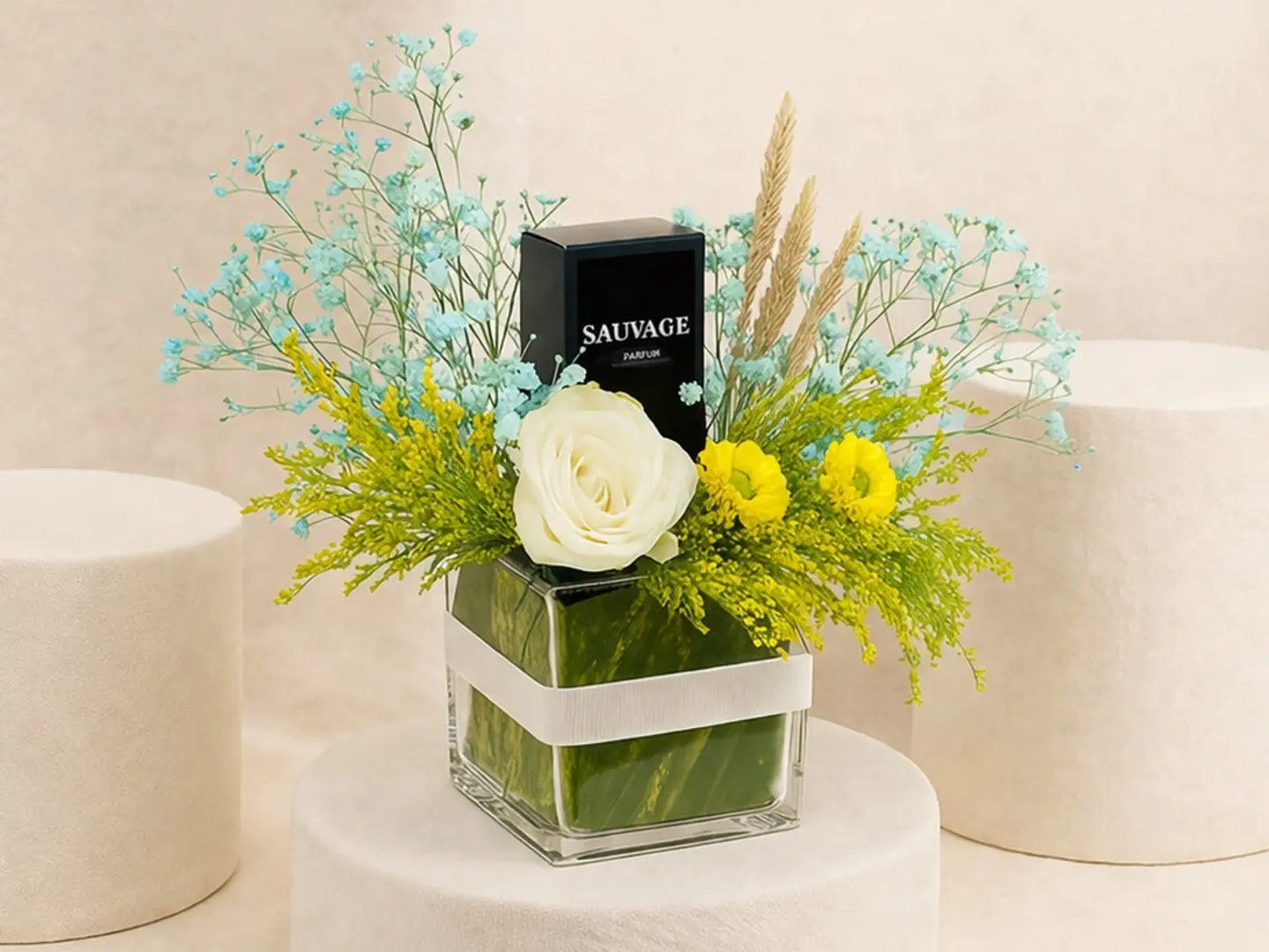 Sapphire Garden Gift Set With Dior Sauvage Perfume For Men