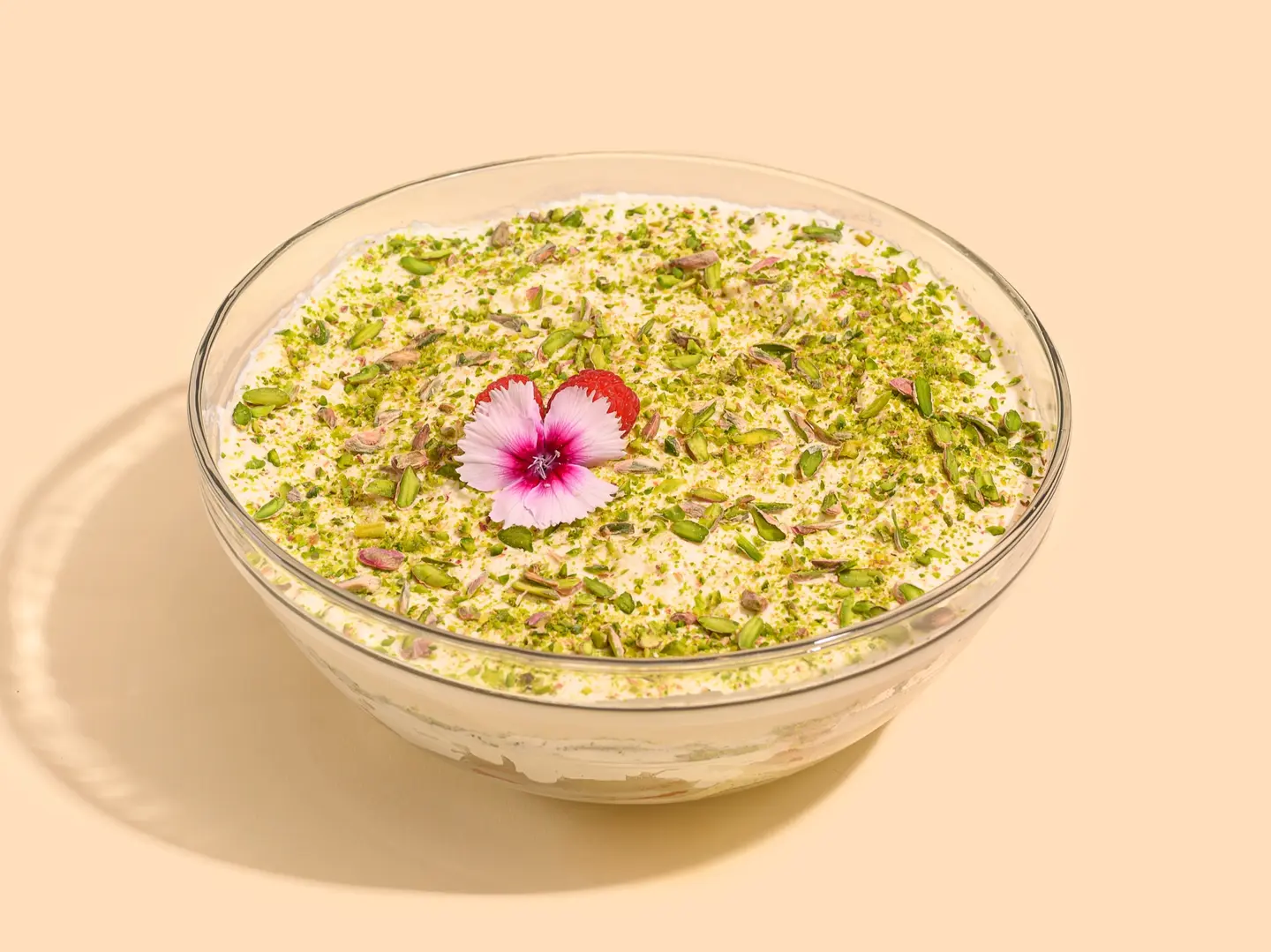 ترايفل مستوحى من حلاوة الجبن