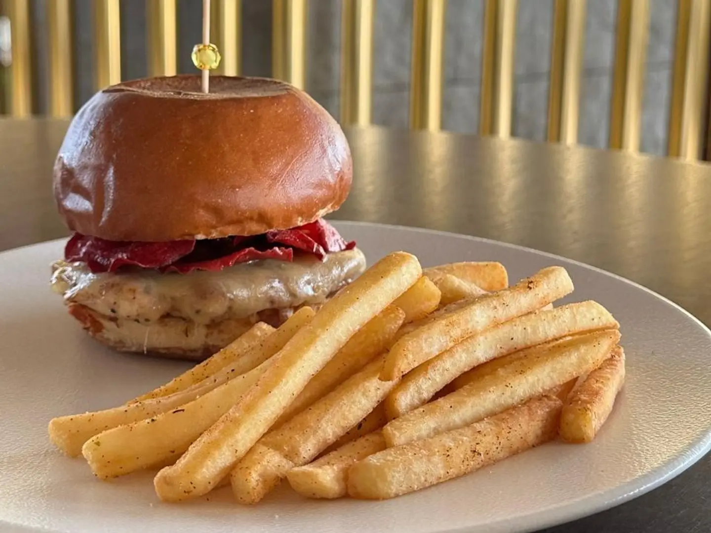 سترويزل برغر دجاج