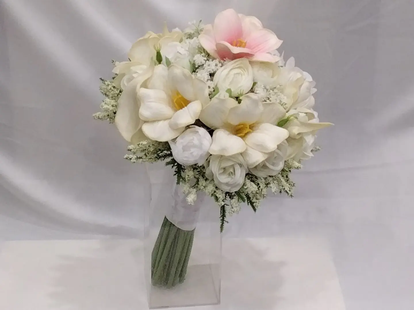 Bride's Hand 22