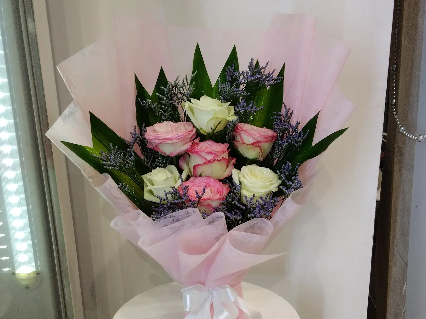 Beautifully Shaped Rose Bouquet