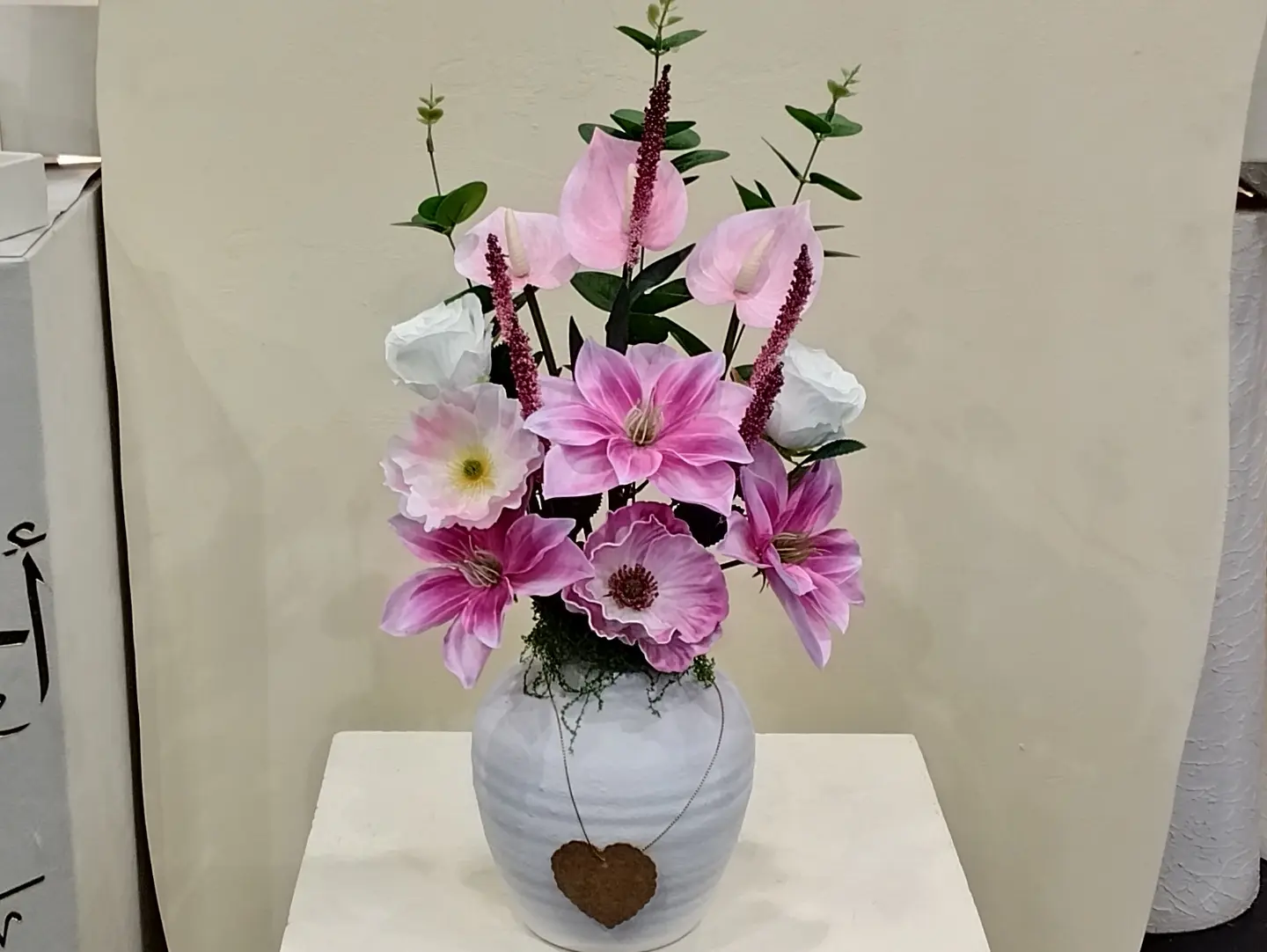 Artificial Flower Vase 6