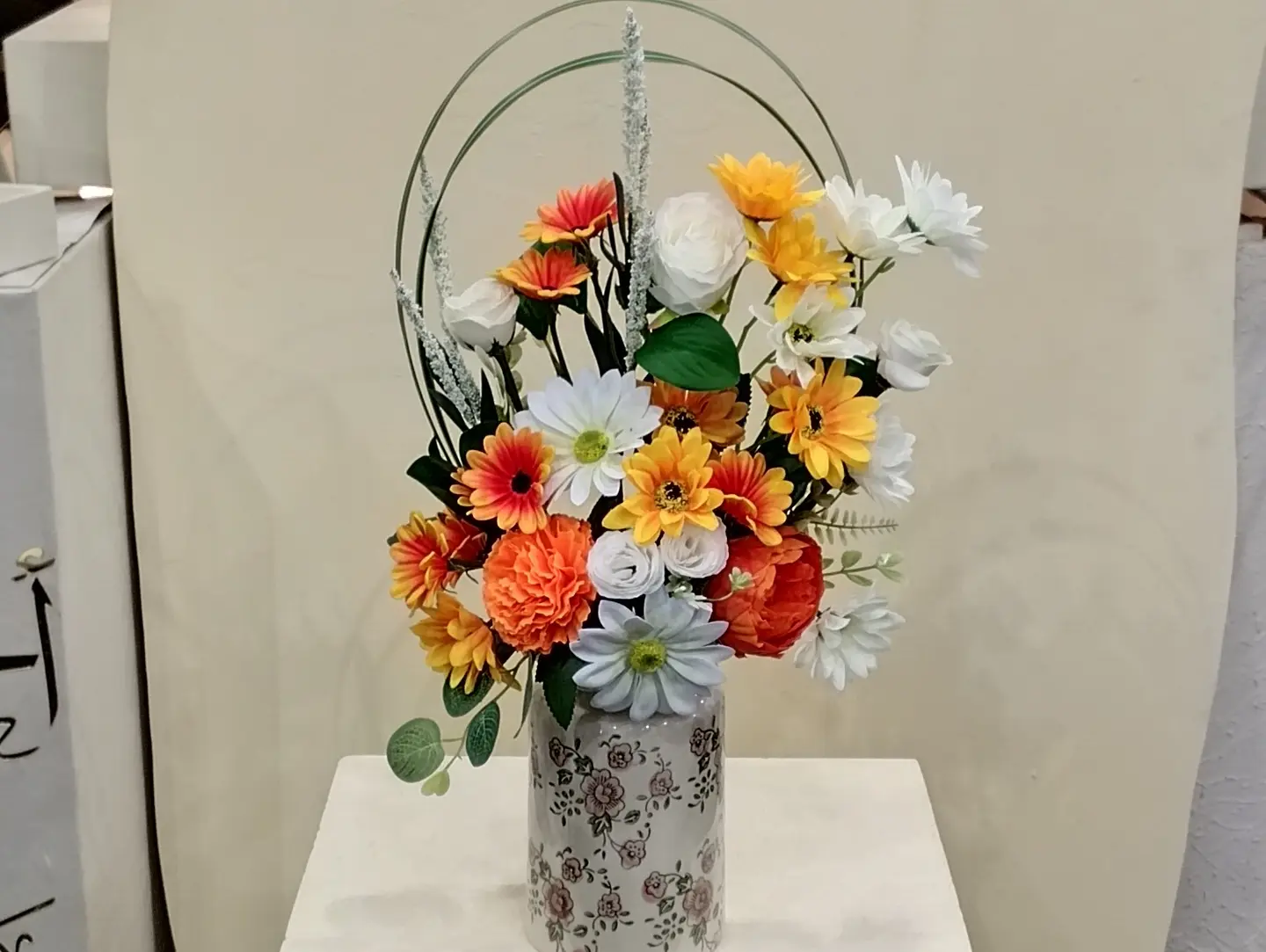 Artificial Flower Vase 7