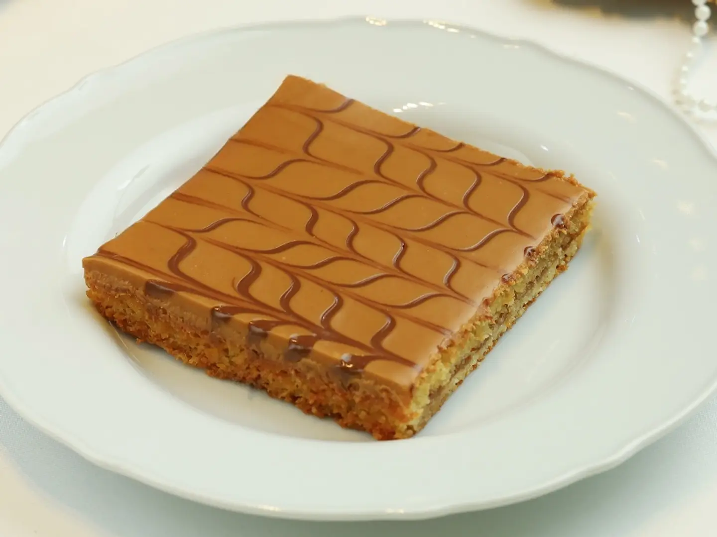 بسبوسة لوتس