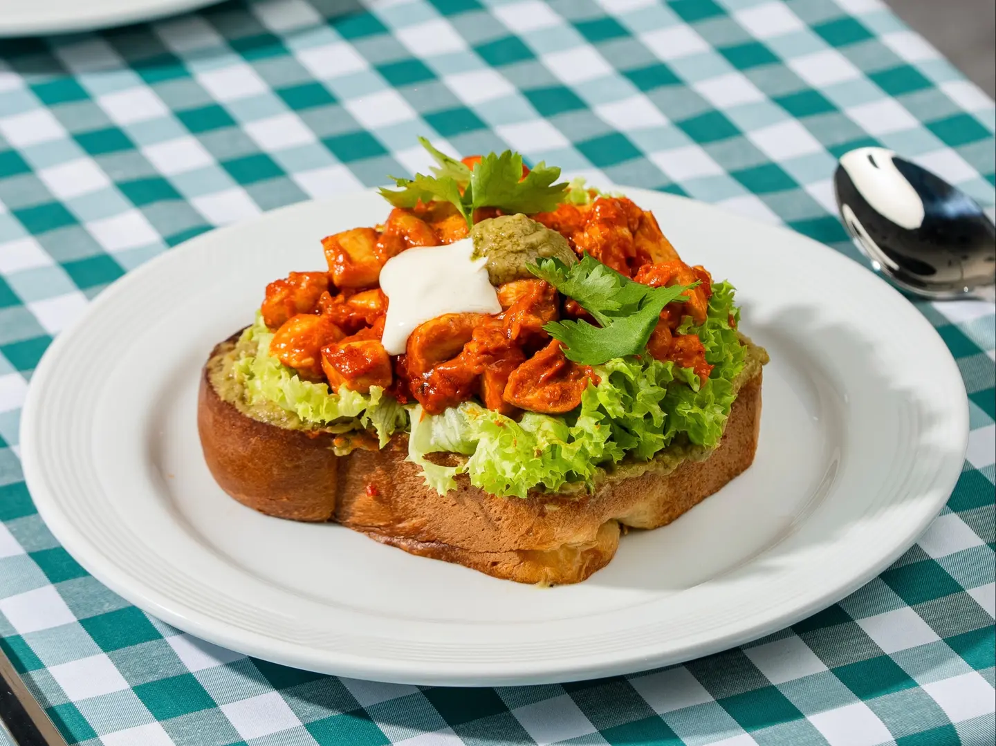 Chicken And Bell Pepper With Brioche