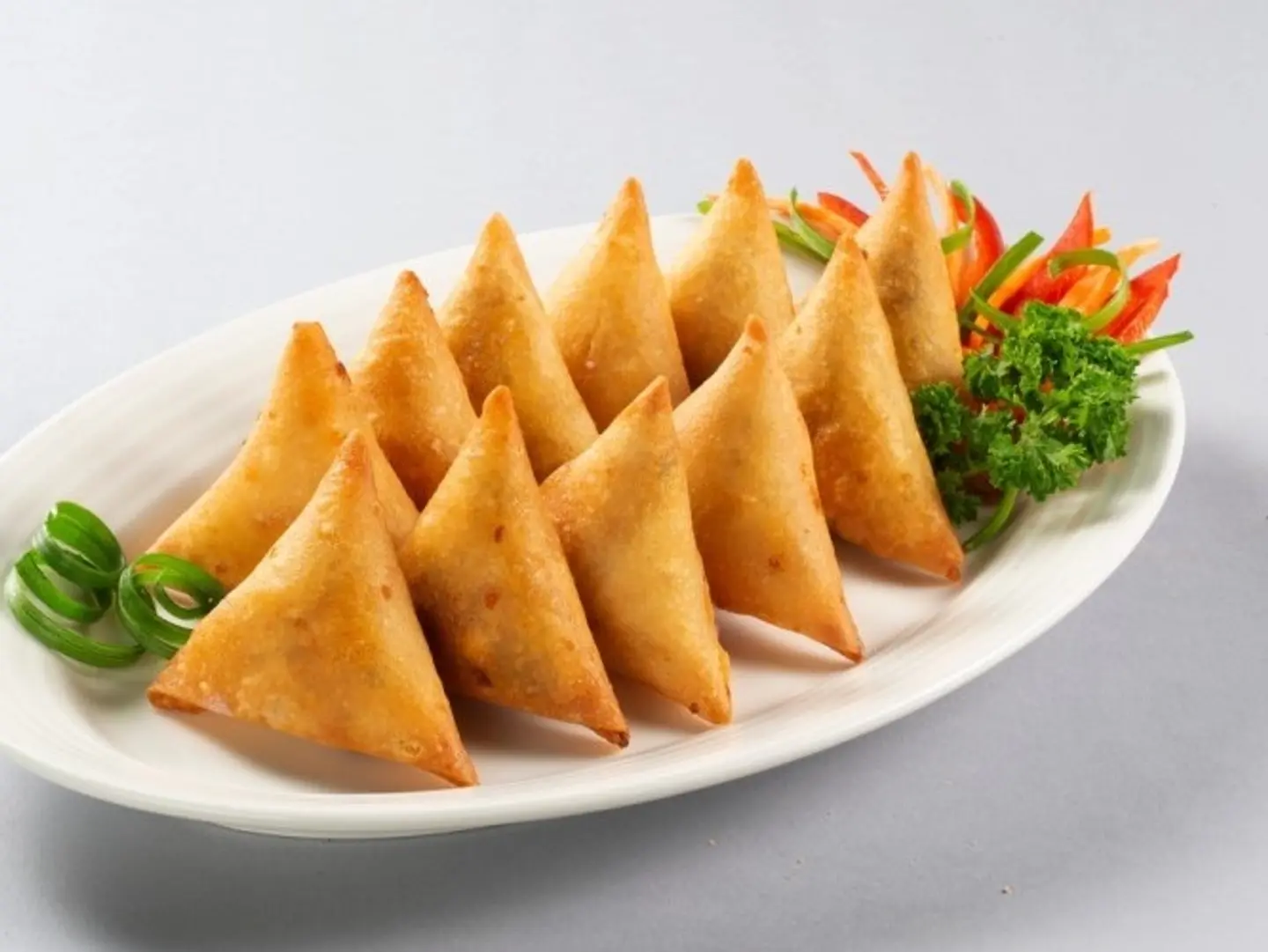 Triangle Samosas 5 Pieces