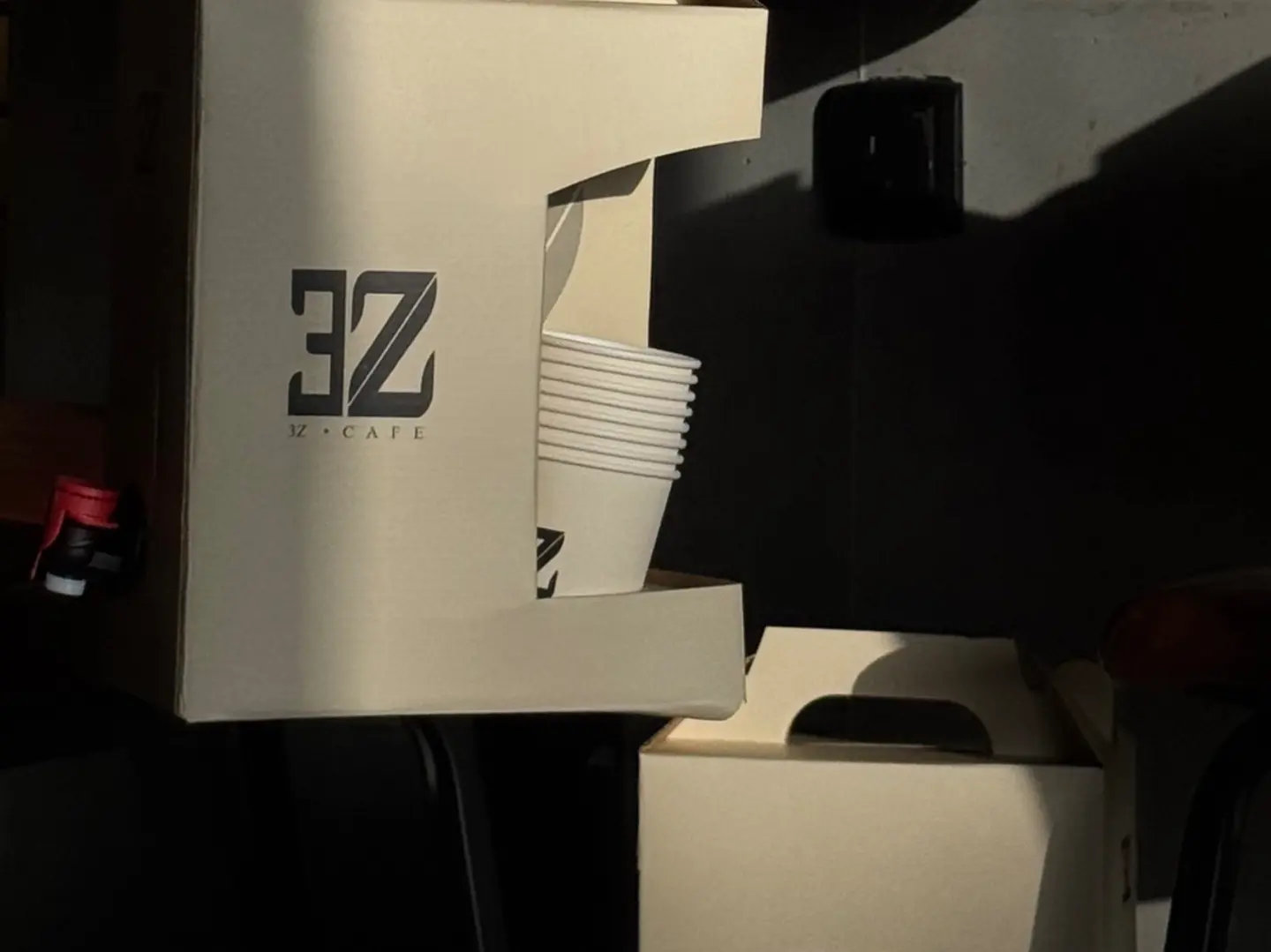 بوكس قهوة اليوم لتر ونص