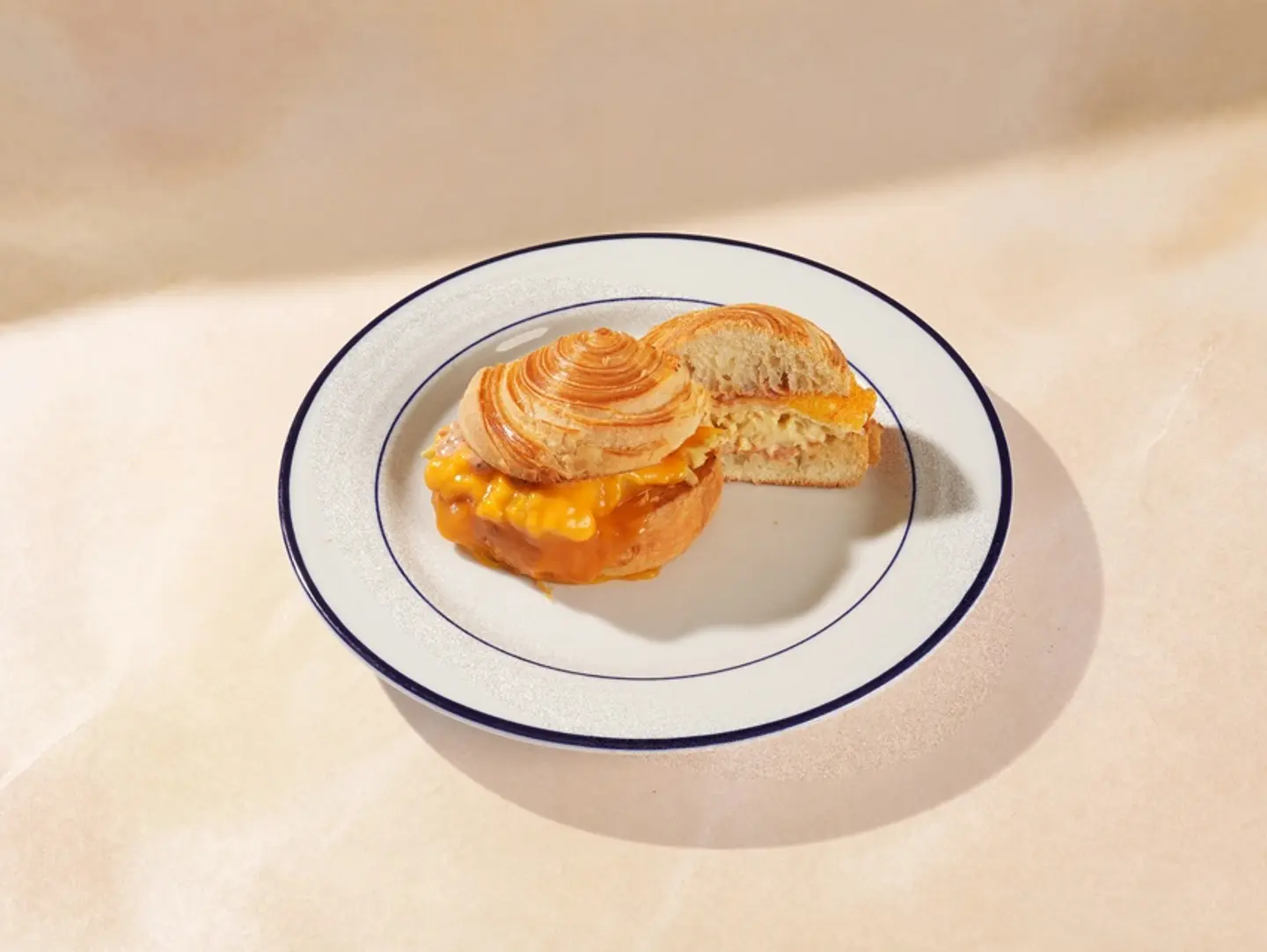 éloge Egg Bun