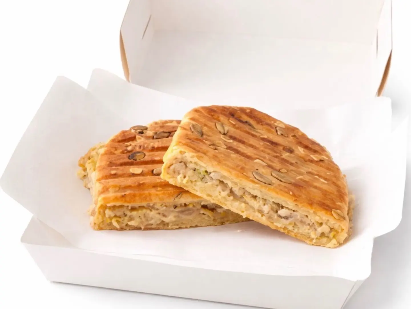 تونه سبايسي