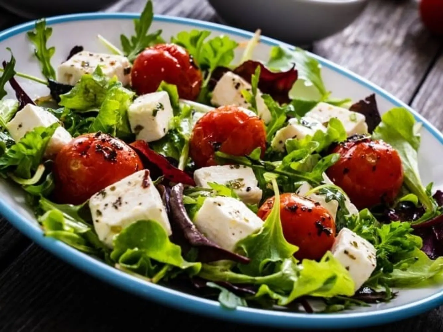 Cheese With Tomatoes