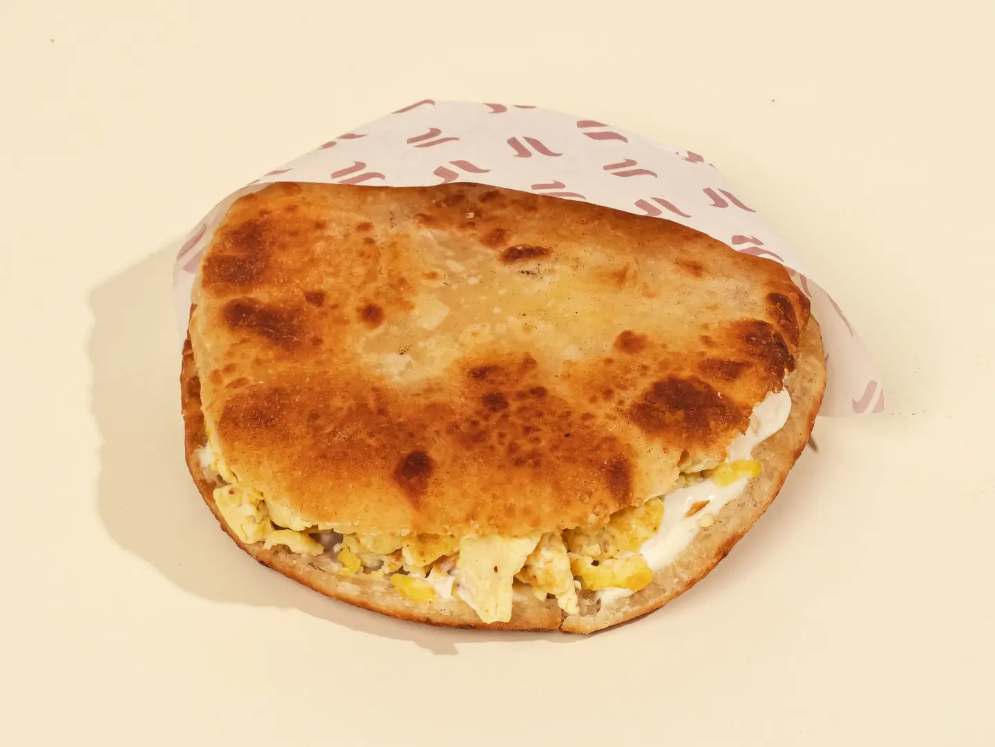 شباتي بيض بالجبن