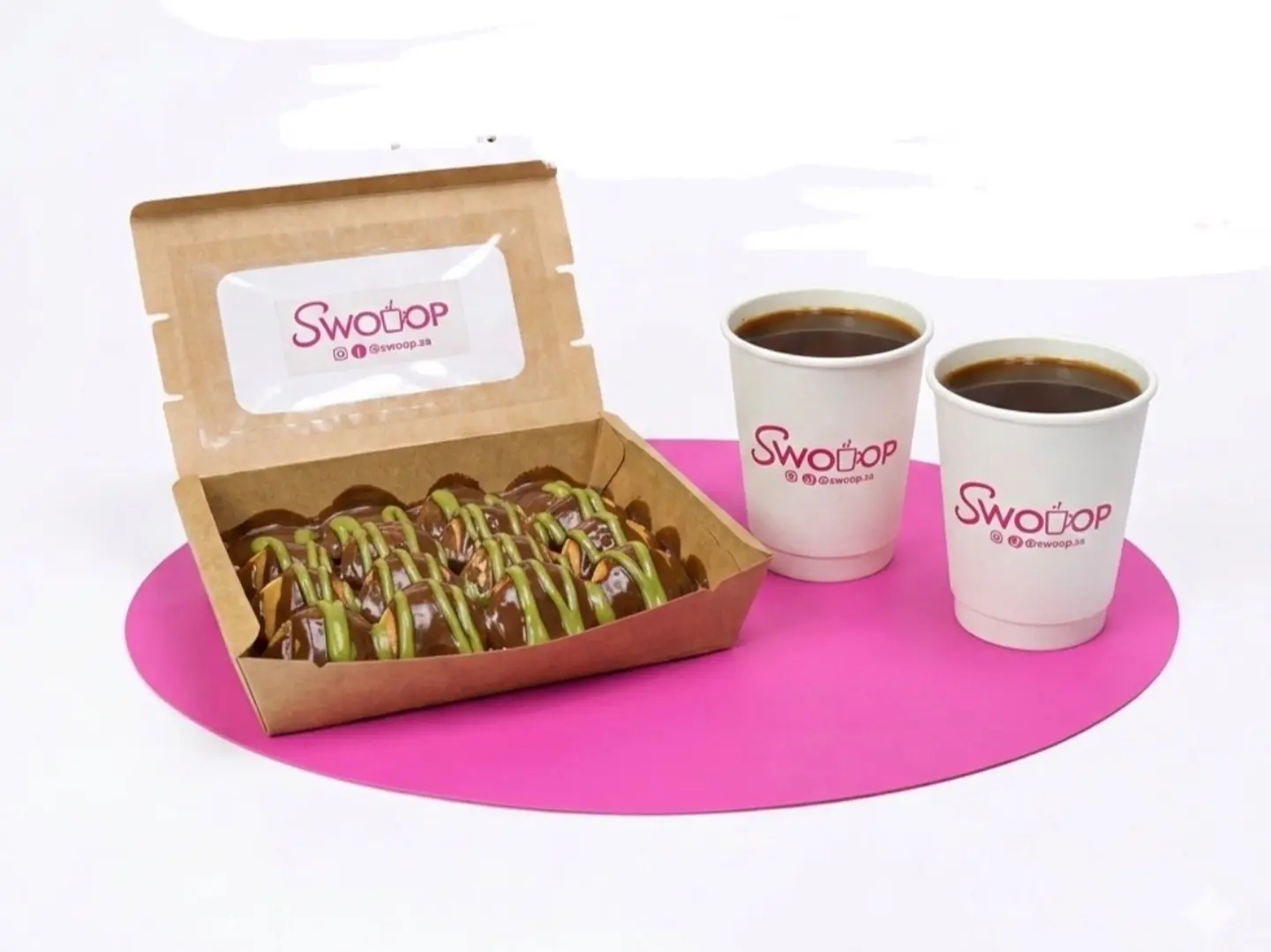 ميني بانكيك مع كوبين قهوه اليوم