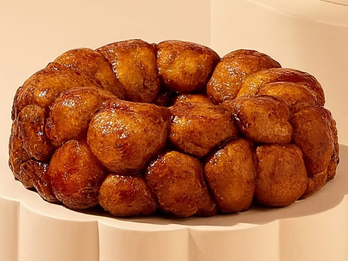 Cinnamon Balls Stuffed With Cheese And Nestlé