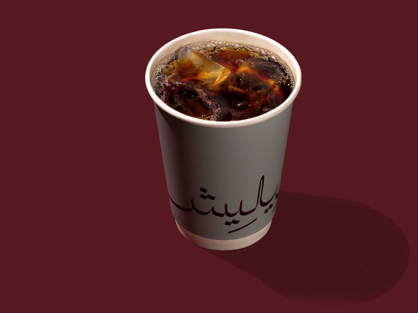 قهوة اليوم بارد كبير