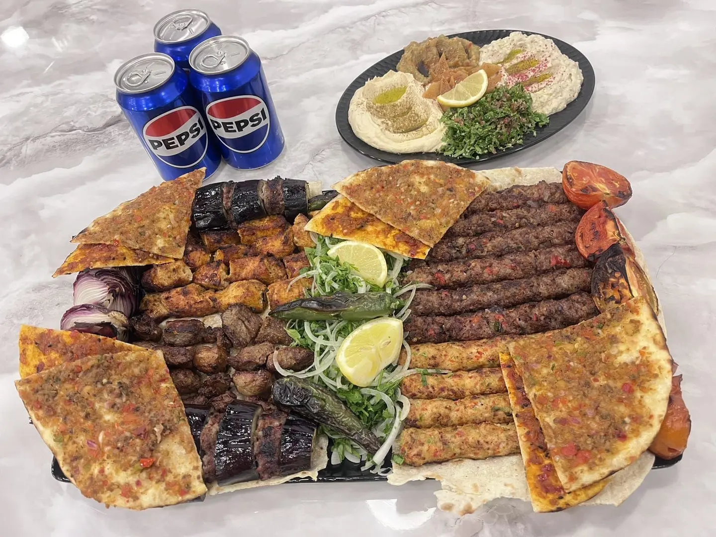 طبق السعادة