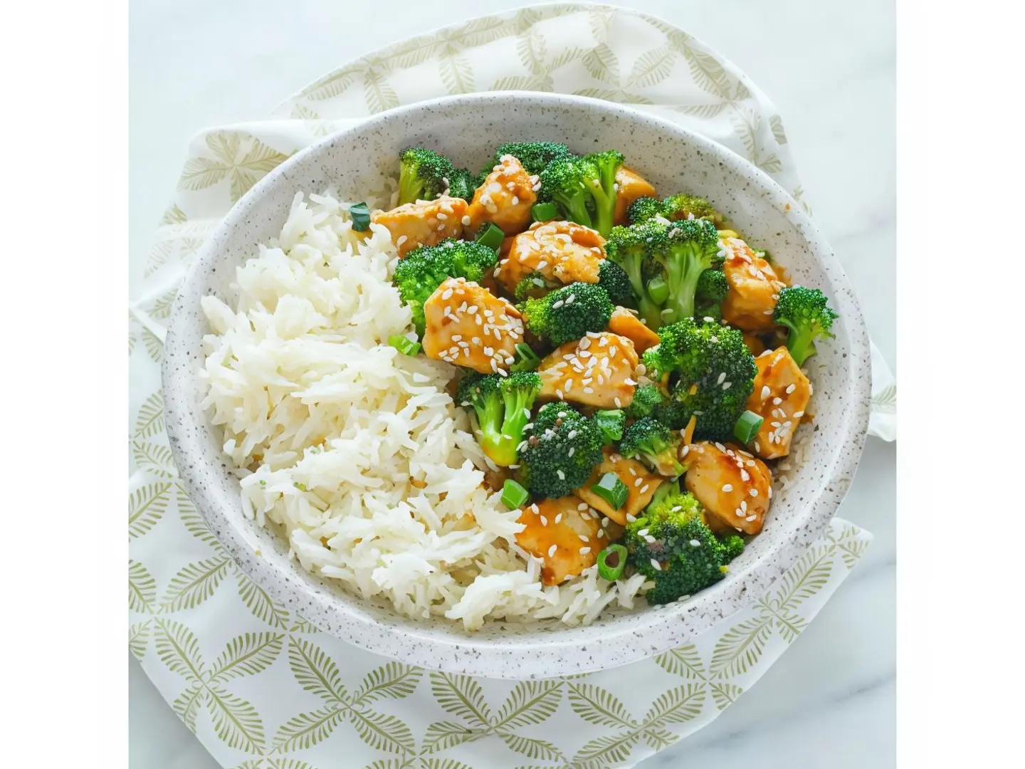 دجاج مع البروكلي