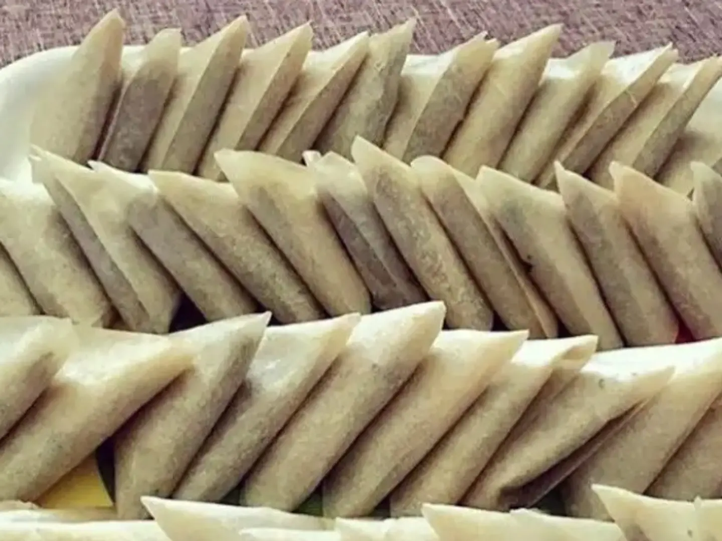 مفرزنات سمبوسة الدجاج