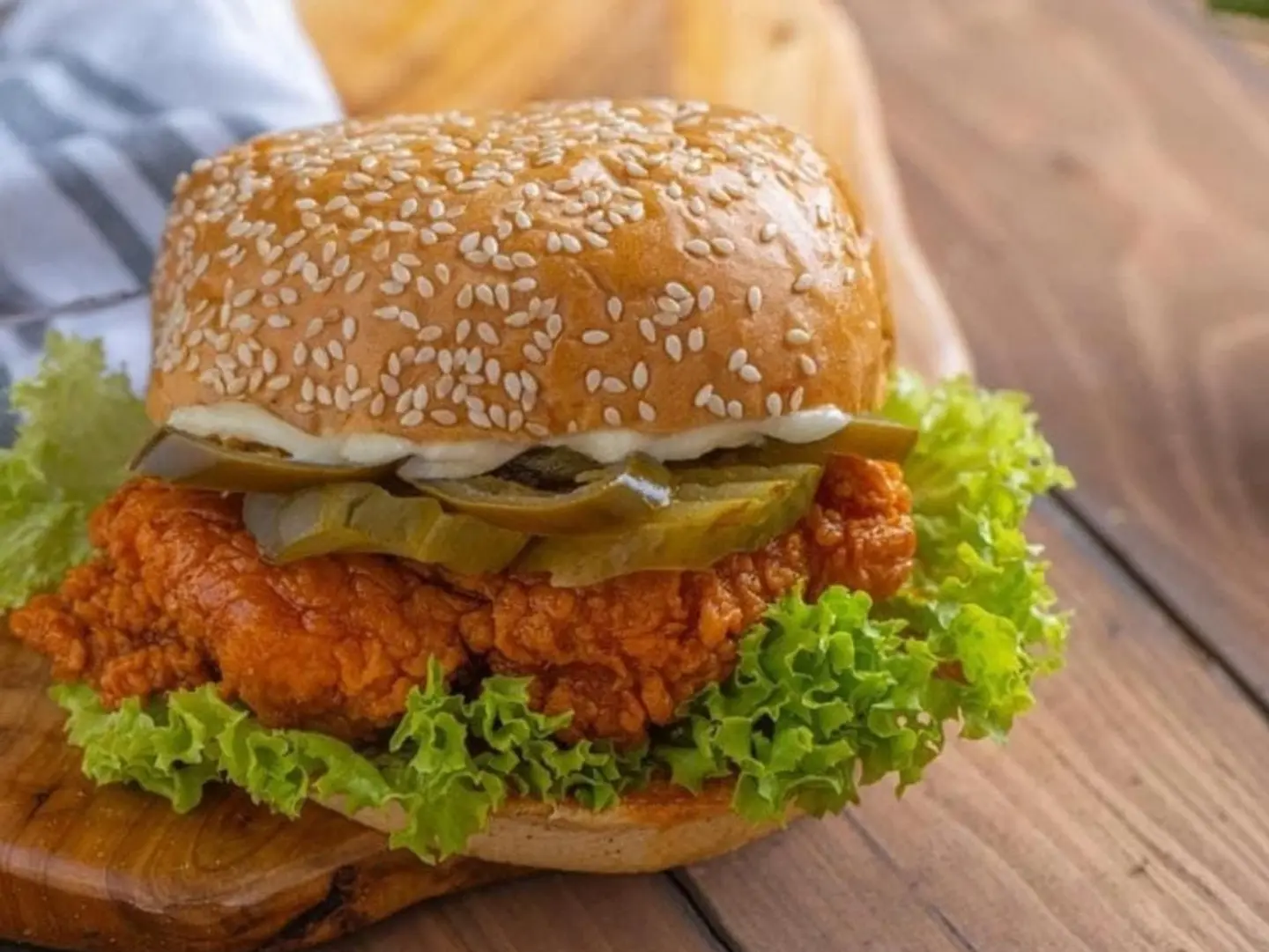 برجر دجاج مقلي