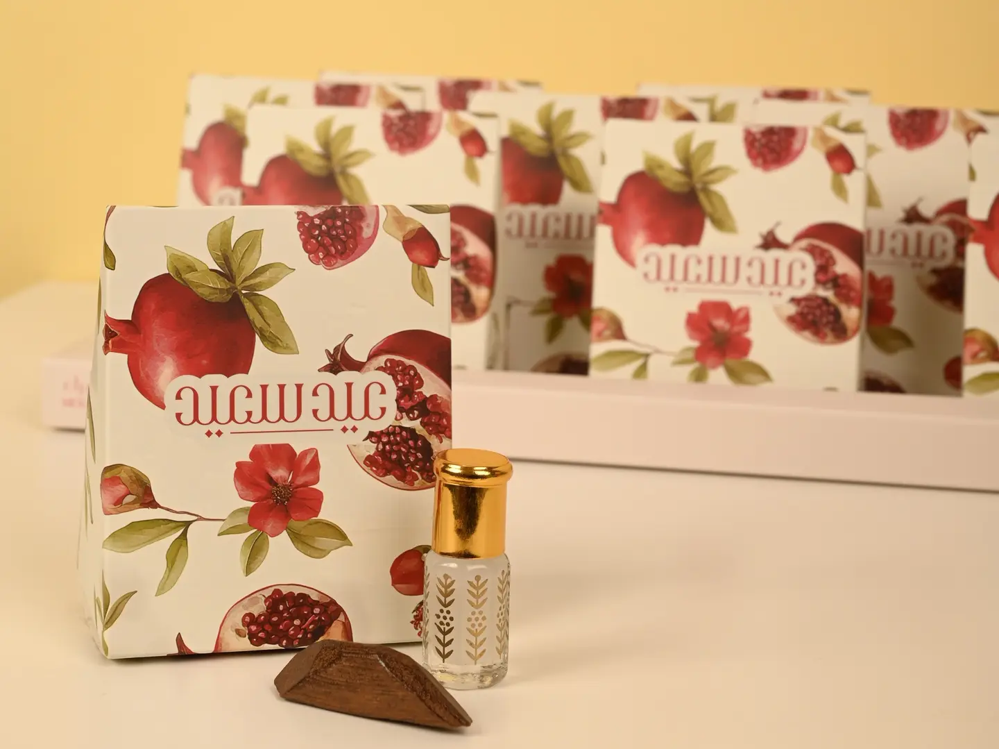 توزيعات العيد ثيم الرمان