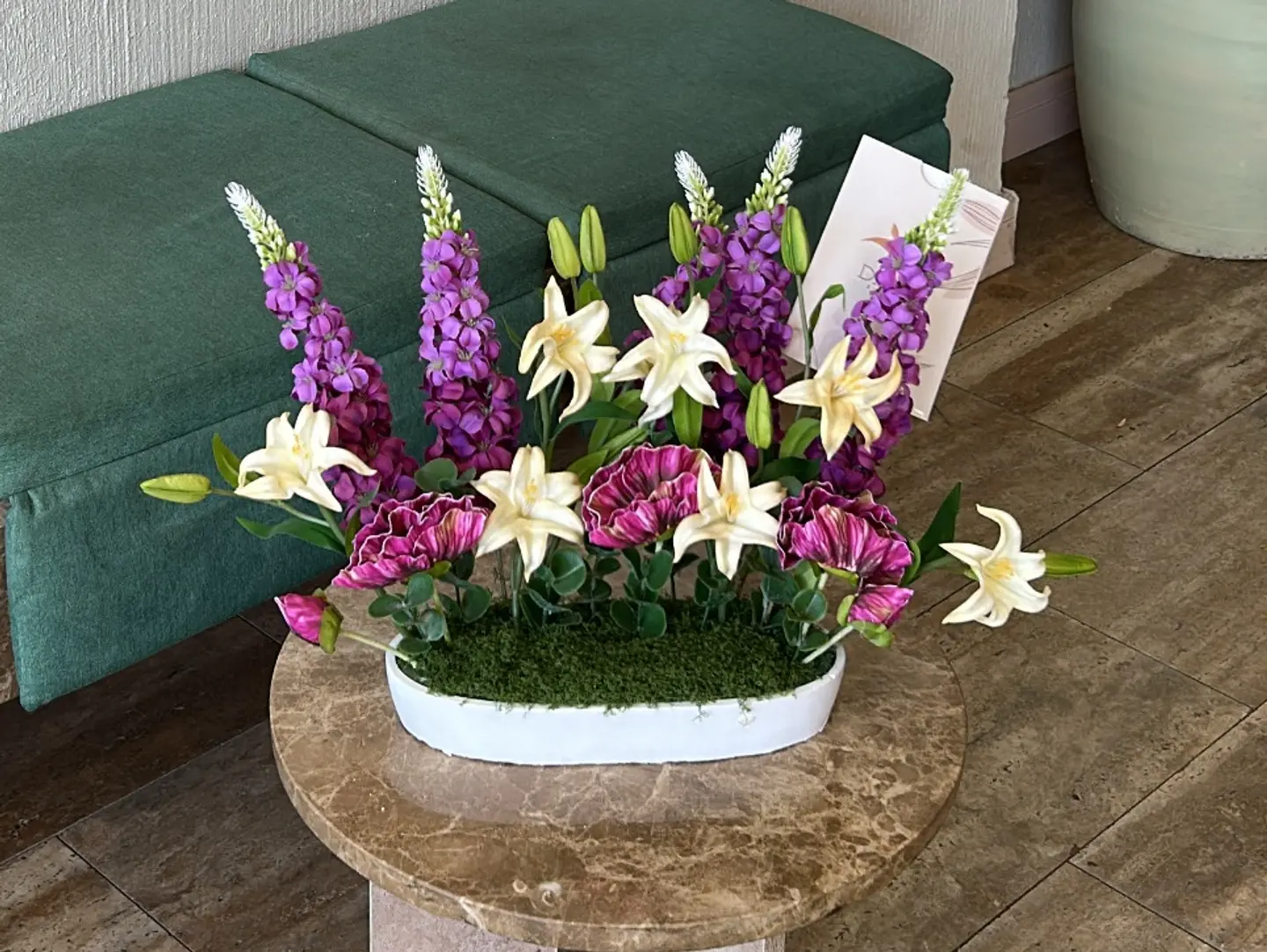 Artificial Flower Vase 3