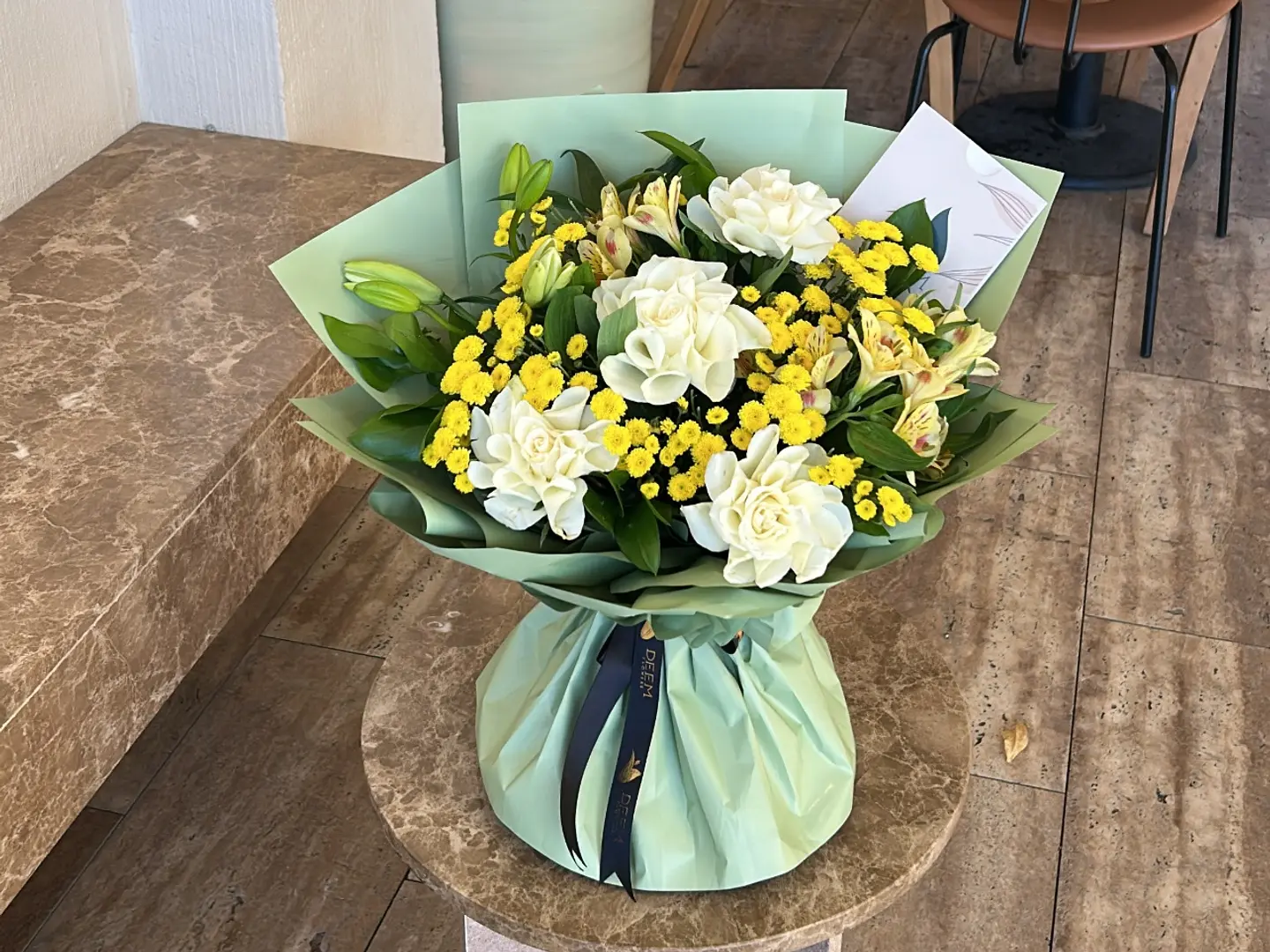 Deem Bouquet 56