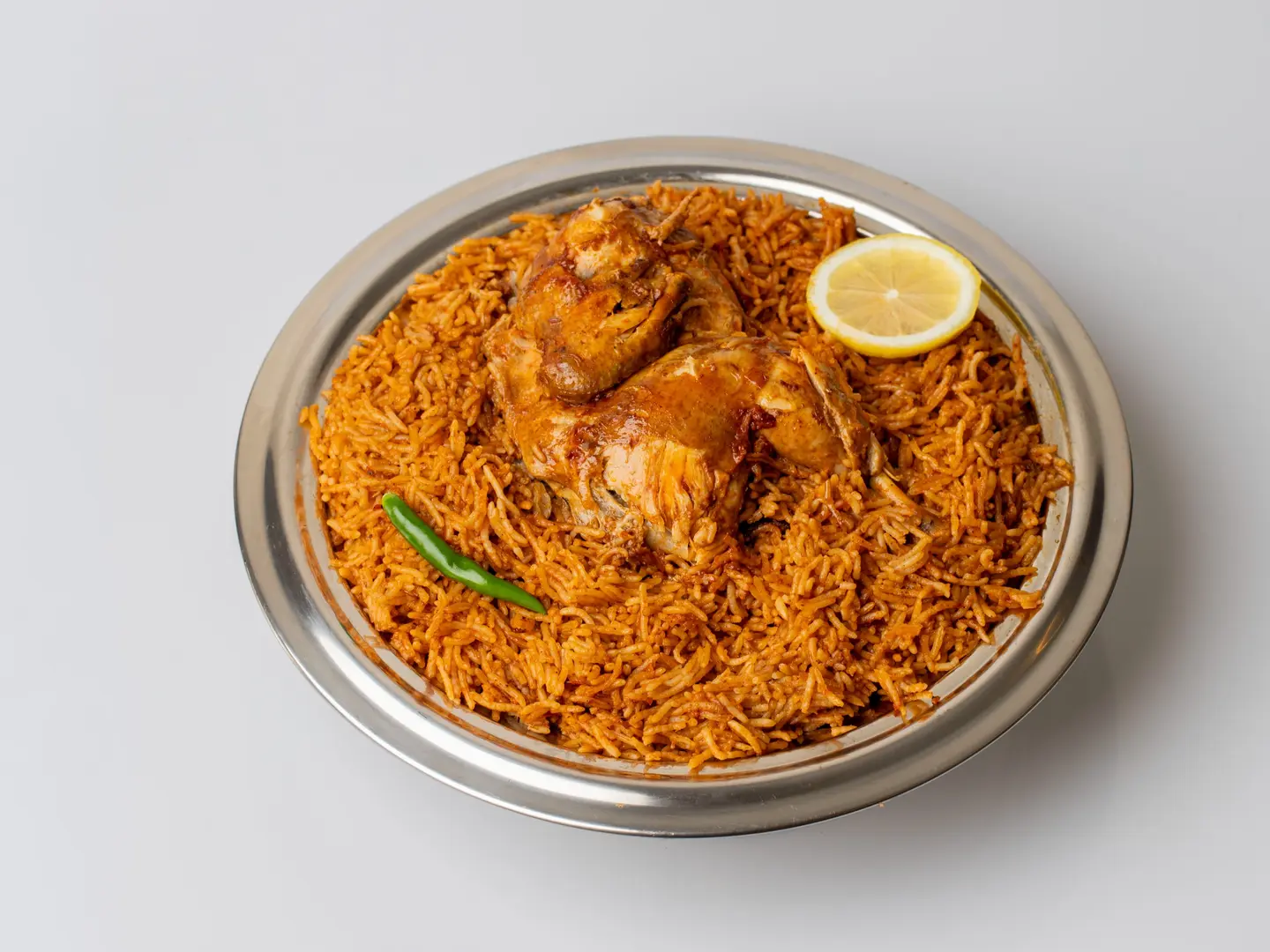 نصف مضغوط أحمر