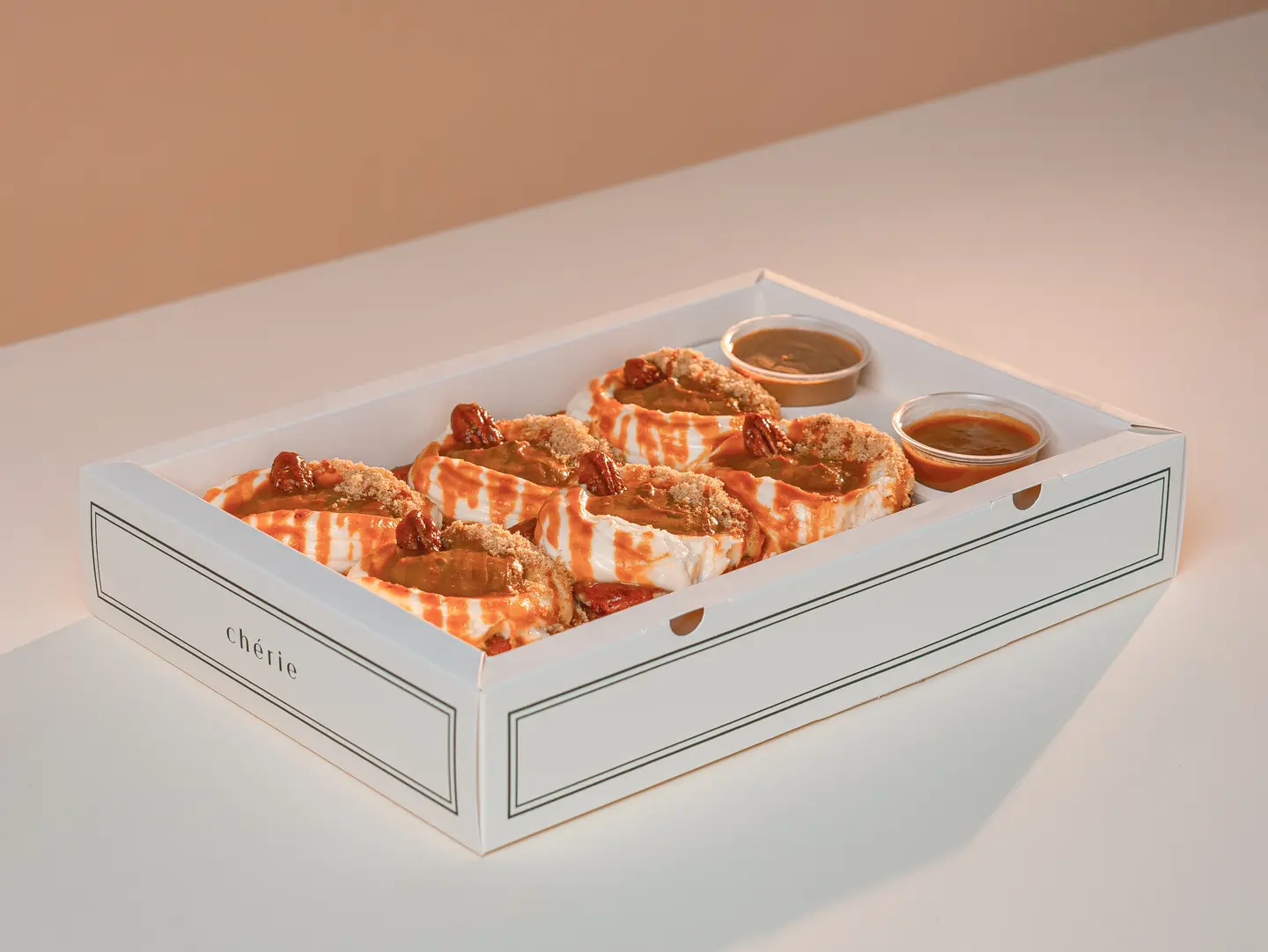Cinnabon Pecan Box