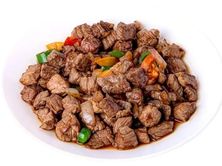 صحن لحم طازج نفر