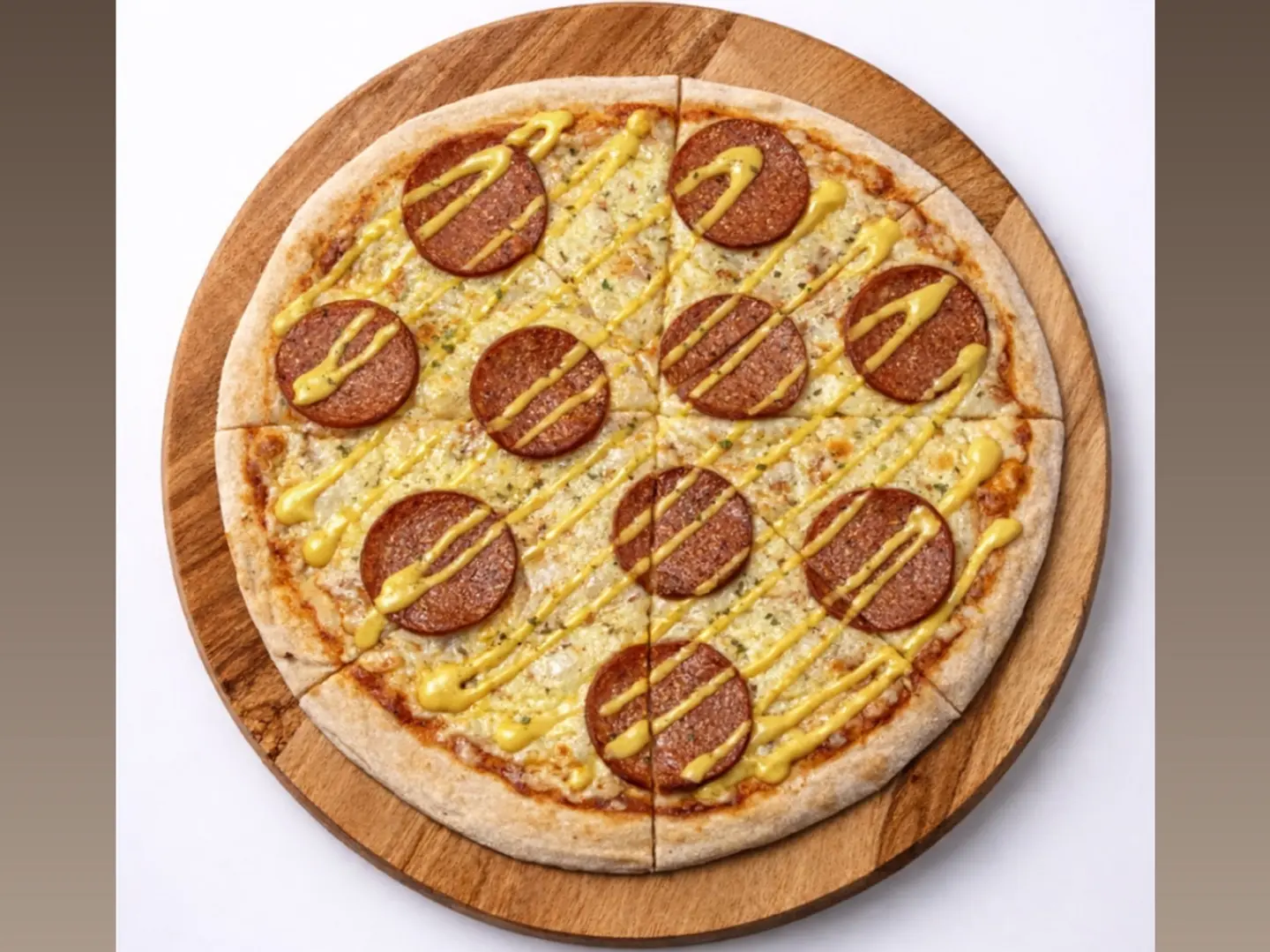 بيتزا البيبروني