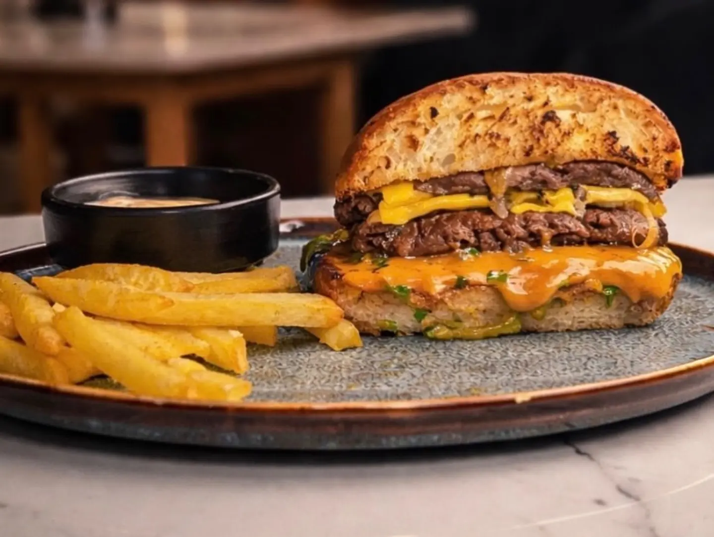 برجر لحم دبل