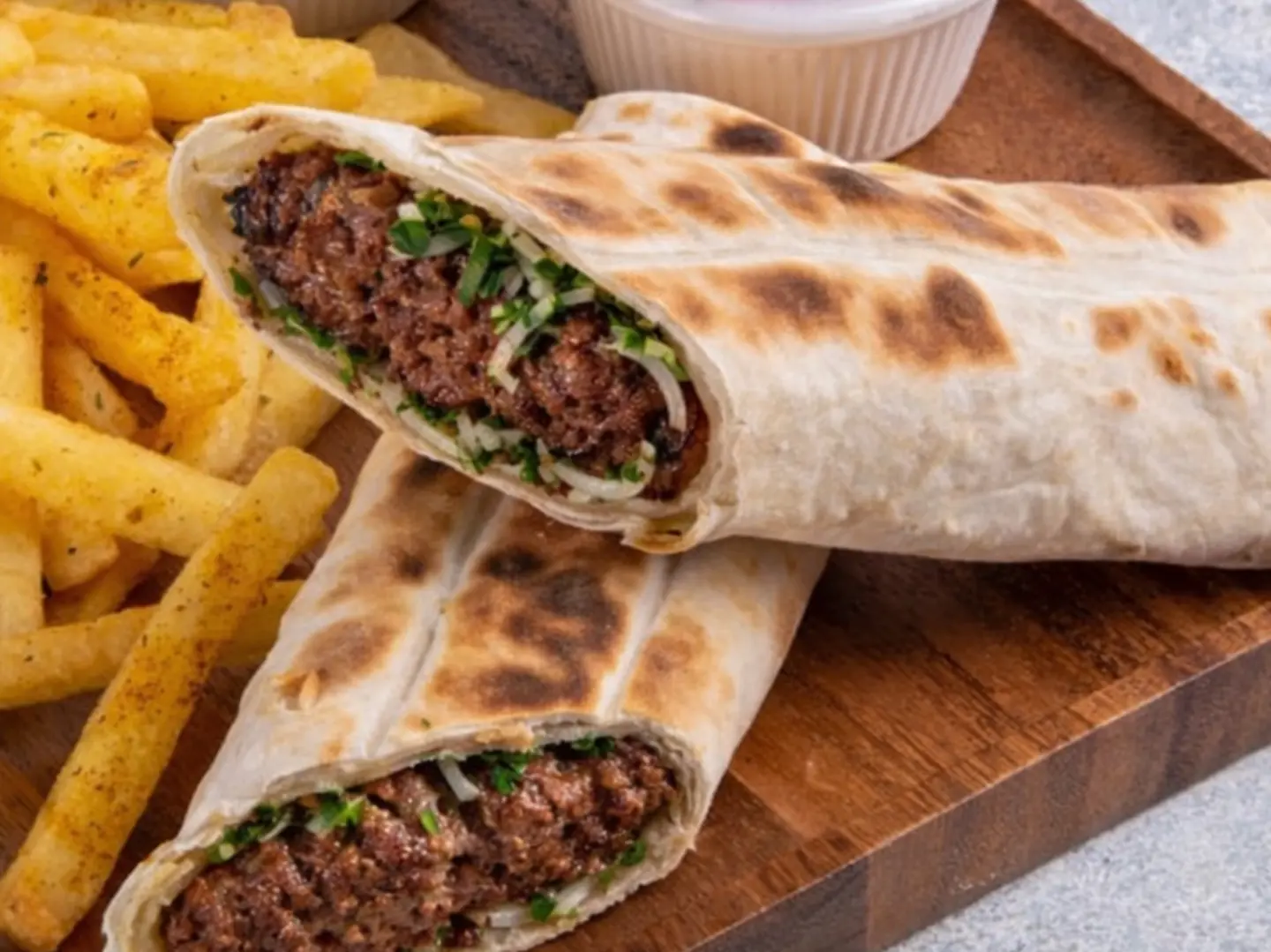 ساندويتش كباب لحم