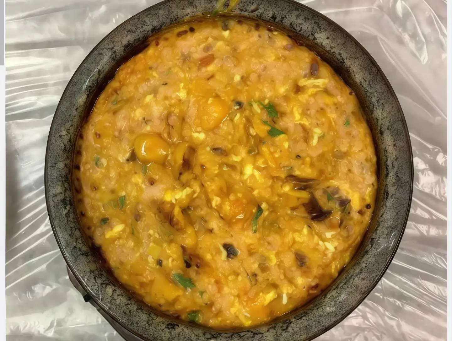 Lentils Tawa With Eggs
