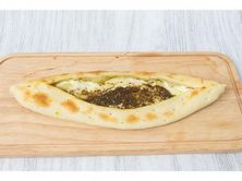 فطيرة لبنة بالزعتر