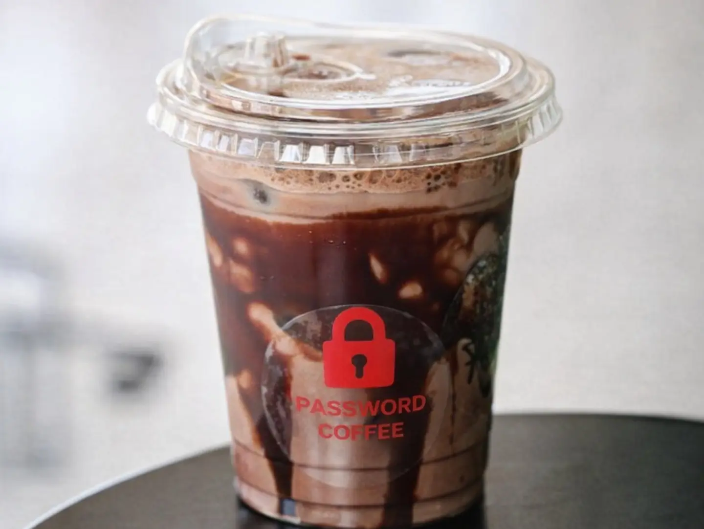 موكا بيضاء باردة