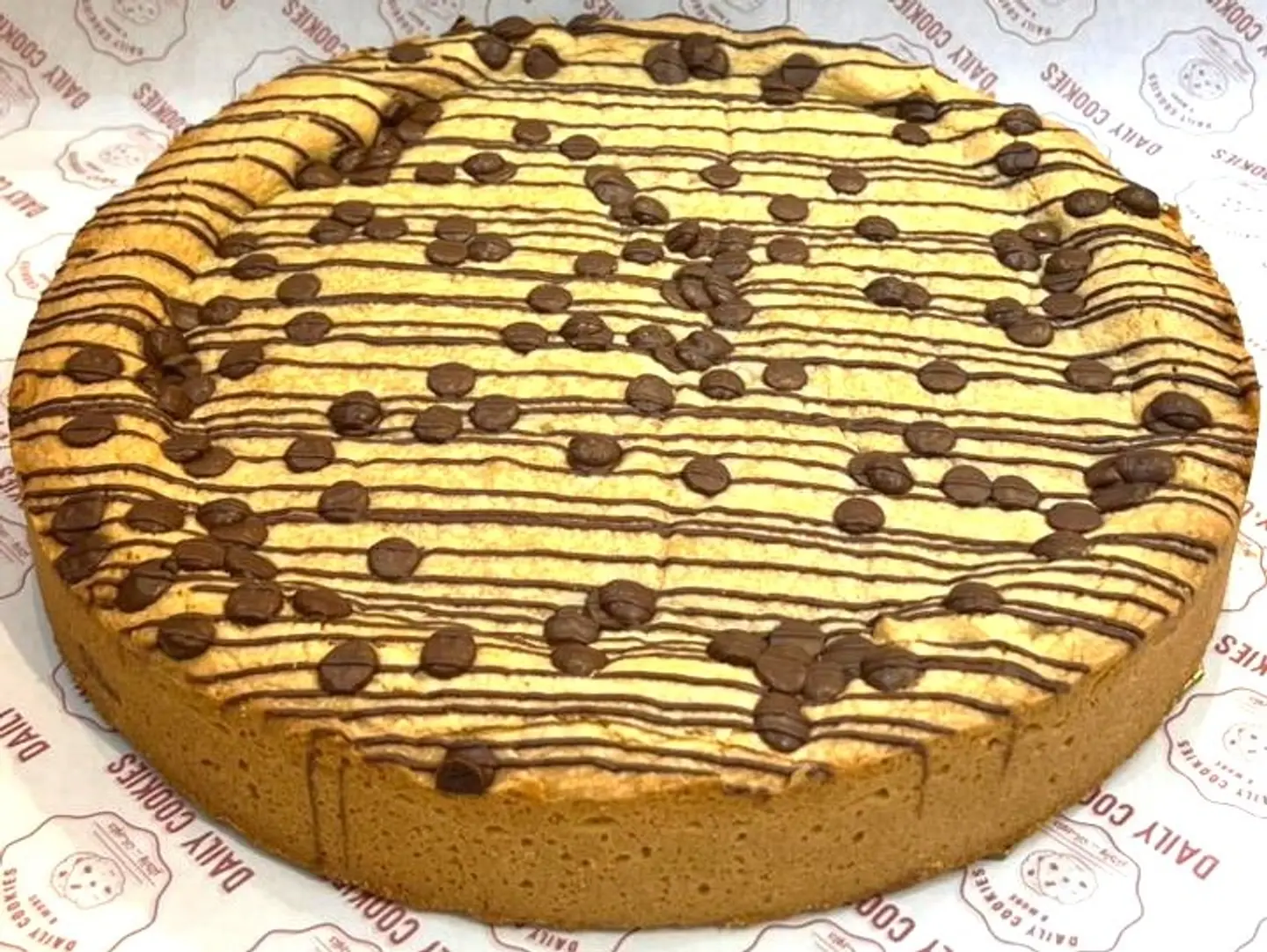 Deli Cookies Cake Large Size