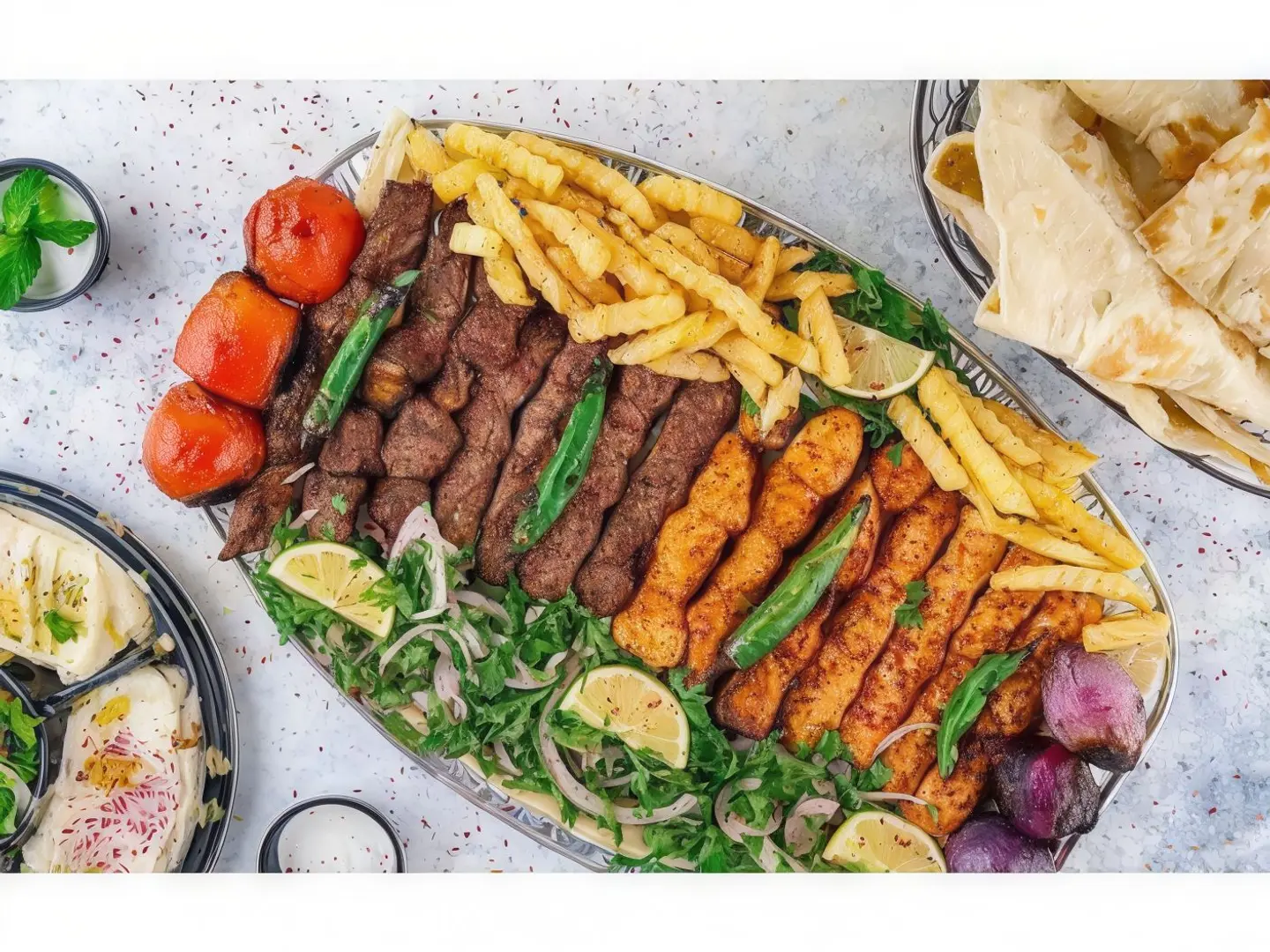 صحن مشويات مشكل 19 اسياخ