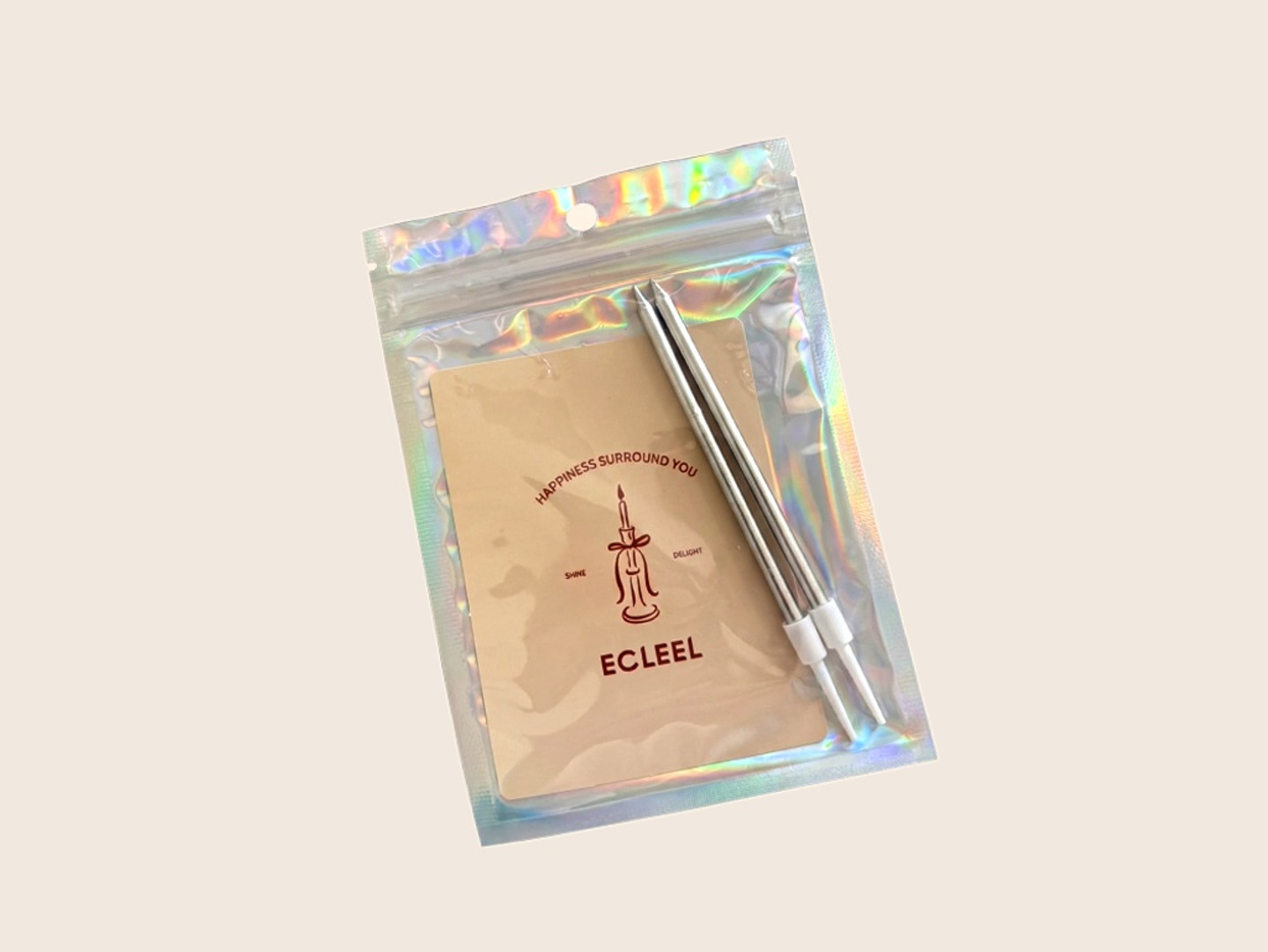 كرت و 2 قطعة شموع